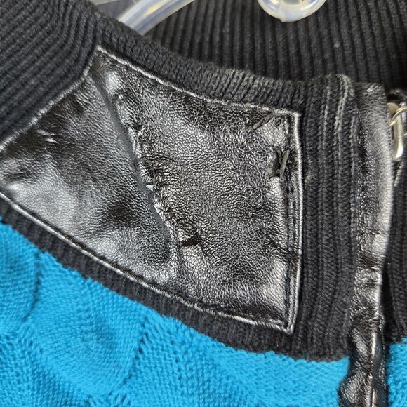 Jamie Sadock Knit Scale Scallop Top M Sleeveless Black Blue Full Zip Colorbock - Picture 4 of 7